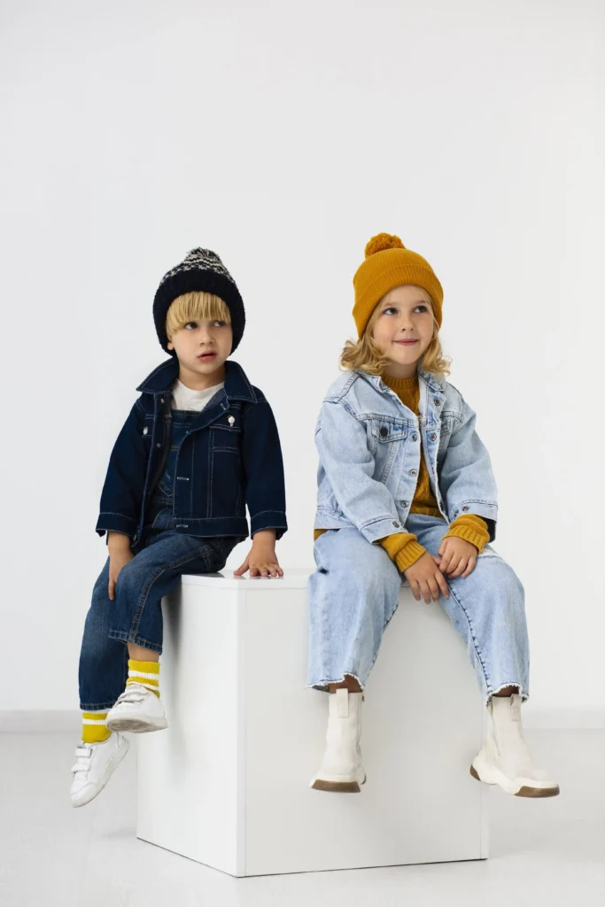 Stylish sibling twinning outfits for brothers and sisters in TinyRacks