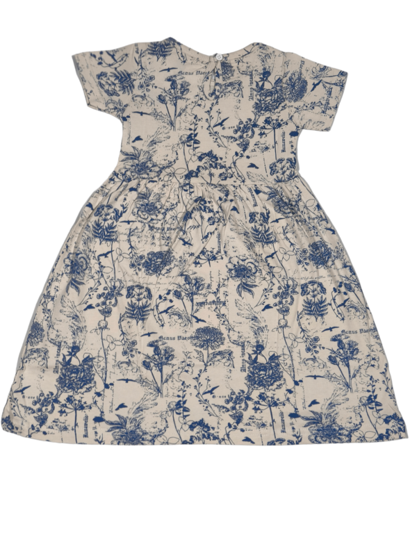 Frocks for girls – toddler clothing with cute girl baby frocks for 2-4 years old, made of soft and breathable fabric for everyday wear.