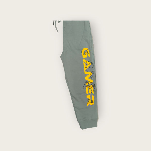 Boys pants toddler clothes, comfortable pants for boys aged 2-4 years, soft fabric perfect for everyday wear and active toddlers.