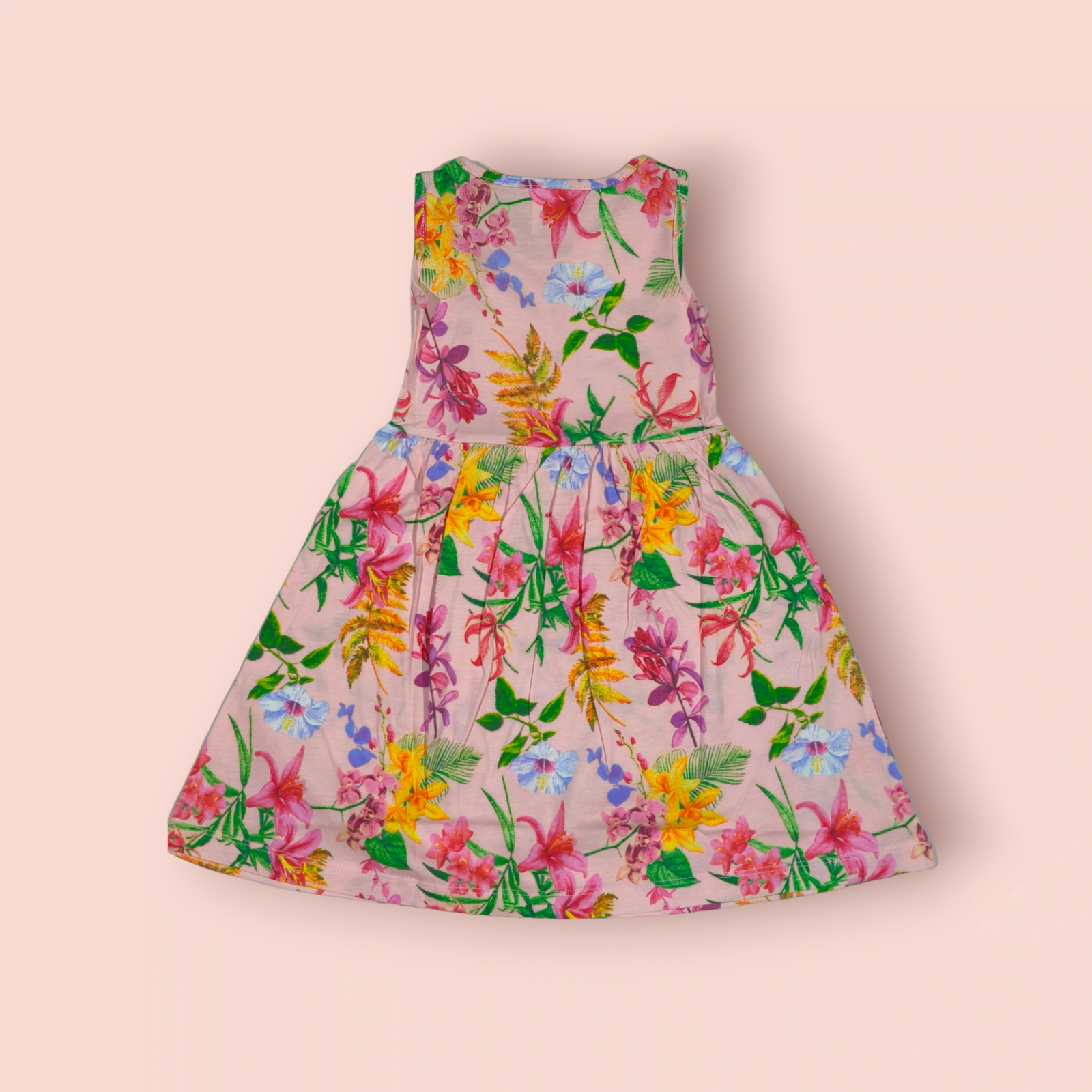 Frocks for girls – toddler clothing with cute girl baby frocks for 2-4 years old, made of soft and breathable fabric for everyday wear.