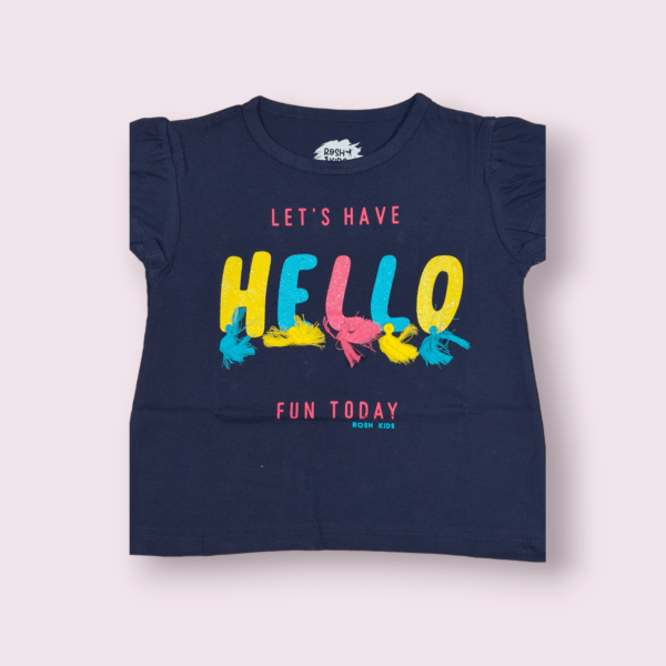 Cotton t-shirt for girls – knot type t-shirt for girls aged 3-4, perfect for toddlers clothing with a trendy and comfy design.