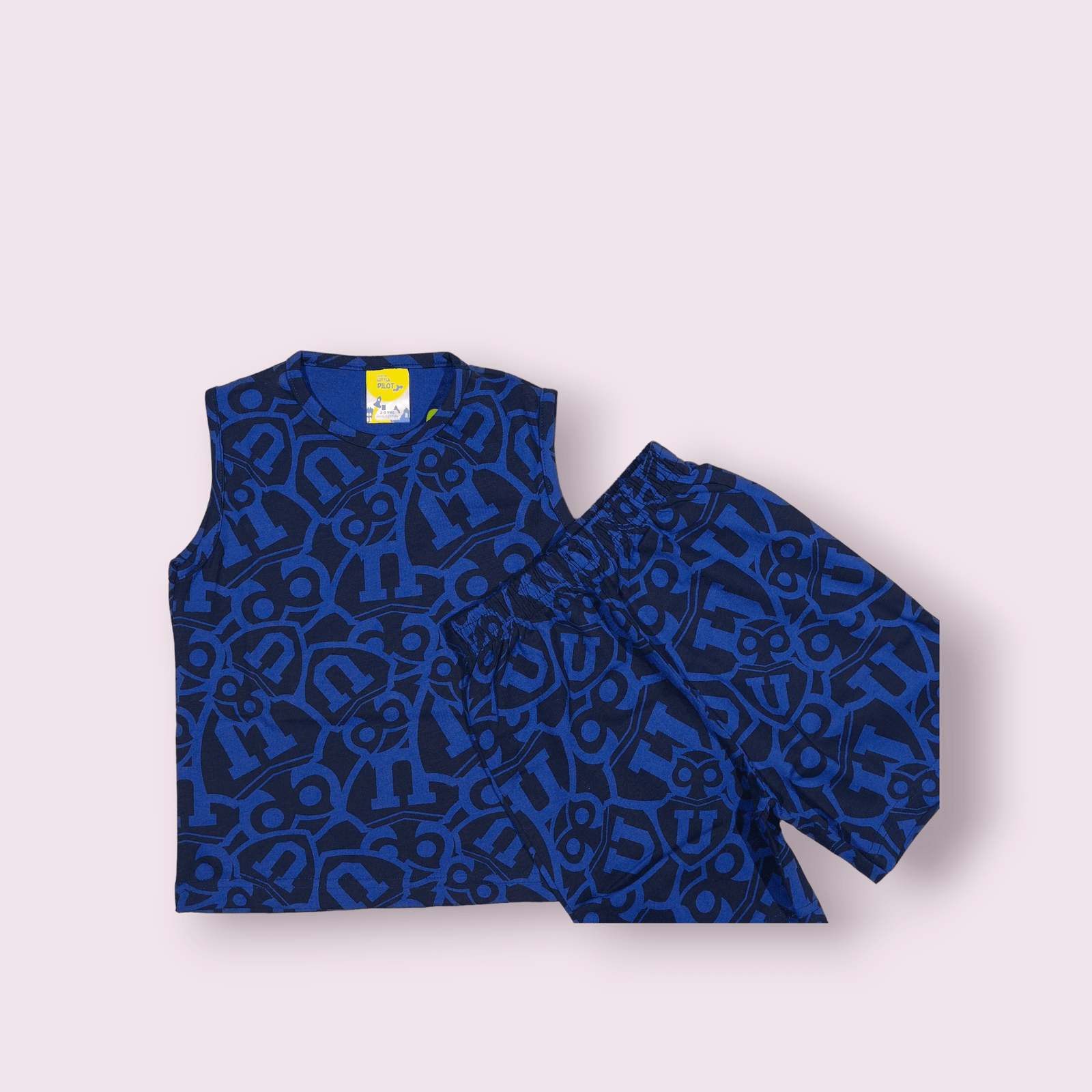 Sleeveless t-shirt and shorts set for boys, coord set for boys toddler clothes, comfortable cotton outfit for active toddlers aged 2-4.