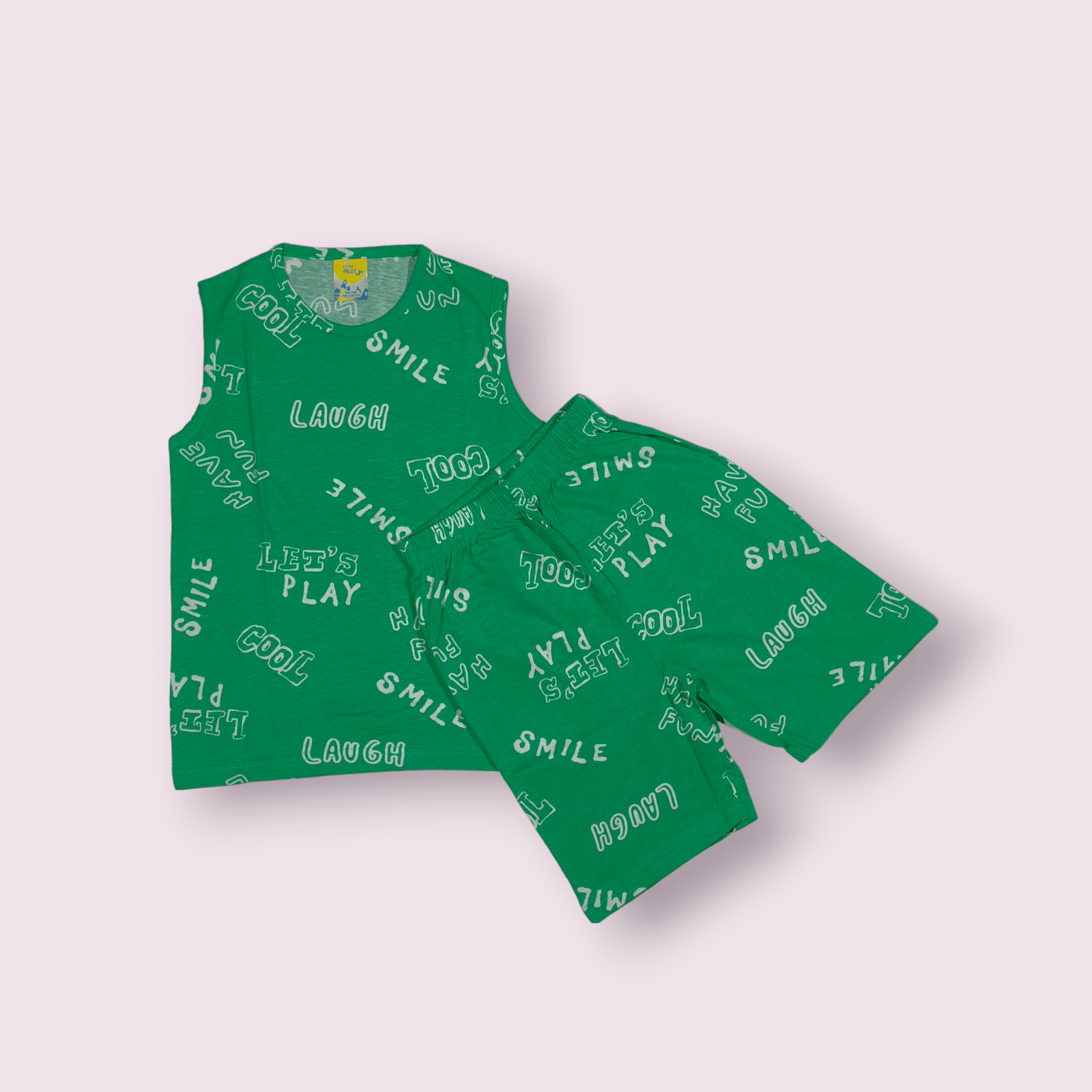 Sleeveless t-shirt and shorts set for boys, stylish coord set for boys, comfortable toddler clothes for summer wear.